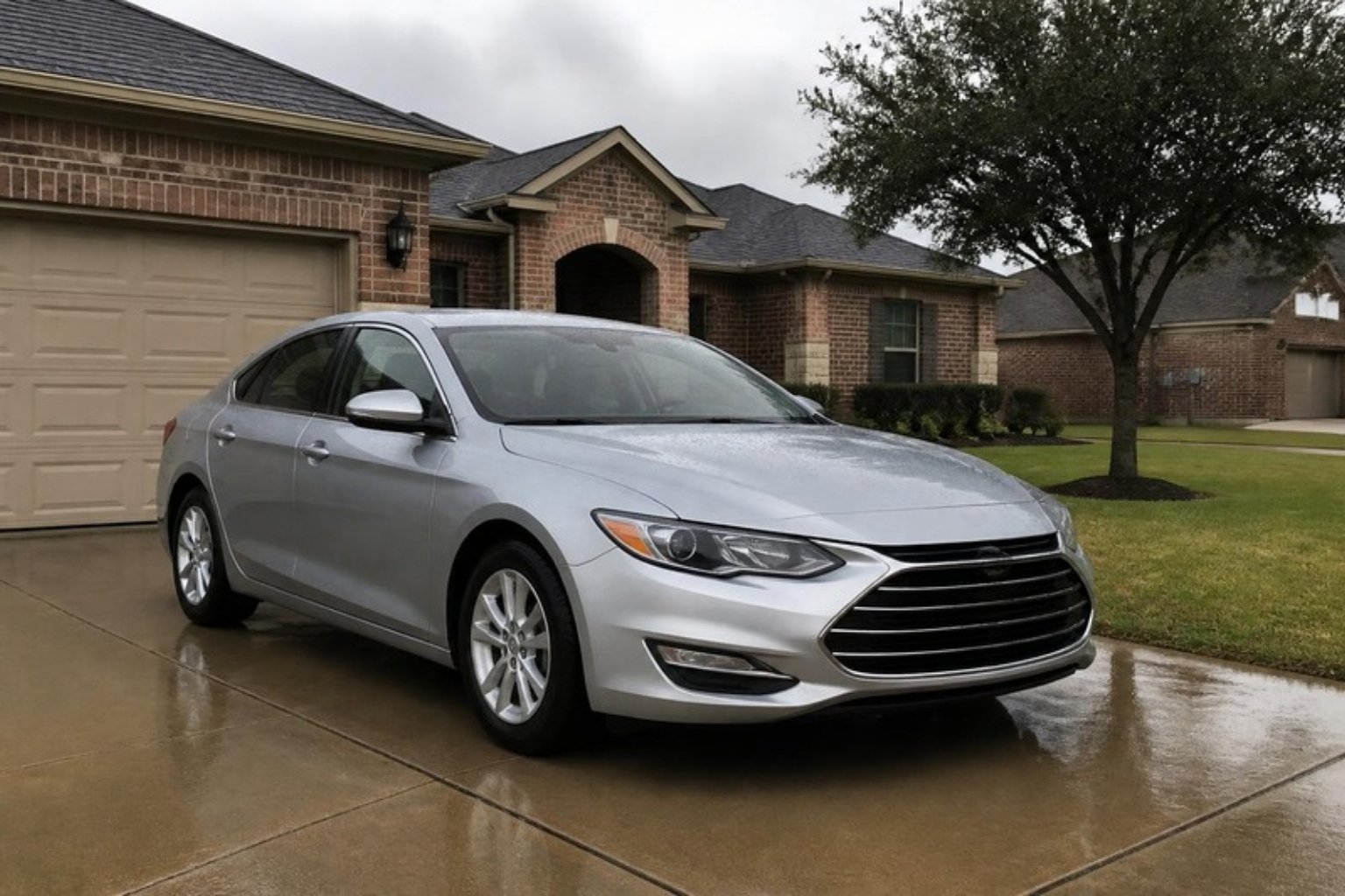 Liability Only or Full Coverage? What Your Car Policy Pays